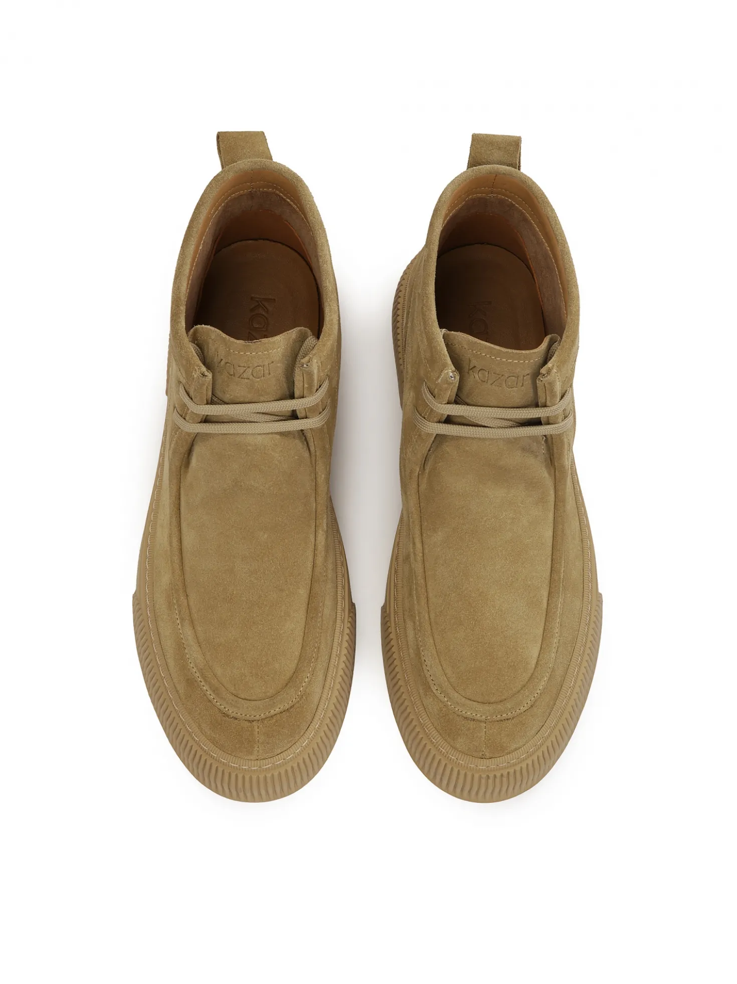 Zamszowe sneakersy z wyższą cholewką
