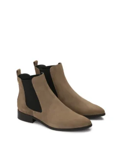 Zamszowe sztyblety w kolorze taupe
