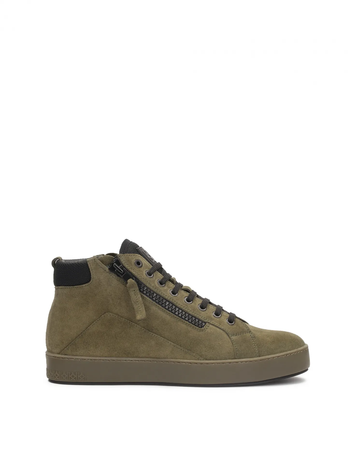Zielone sneakersy z zamszu